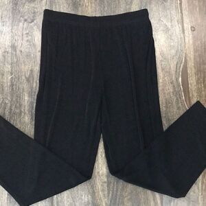 Laura Ashley Petite Women's Flowy Pant, P Medium, Black